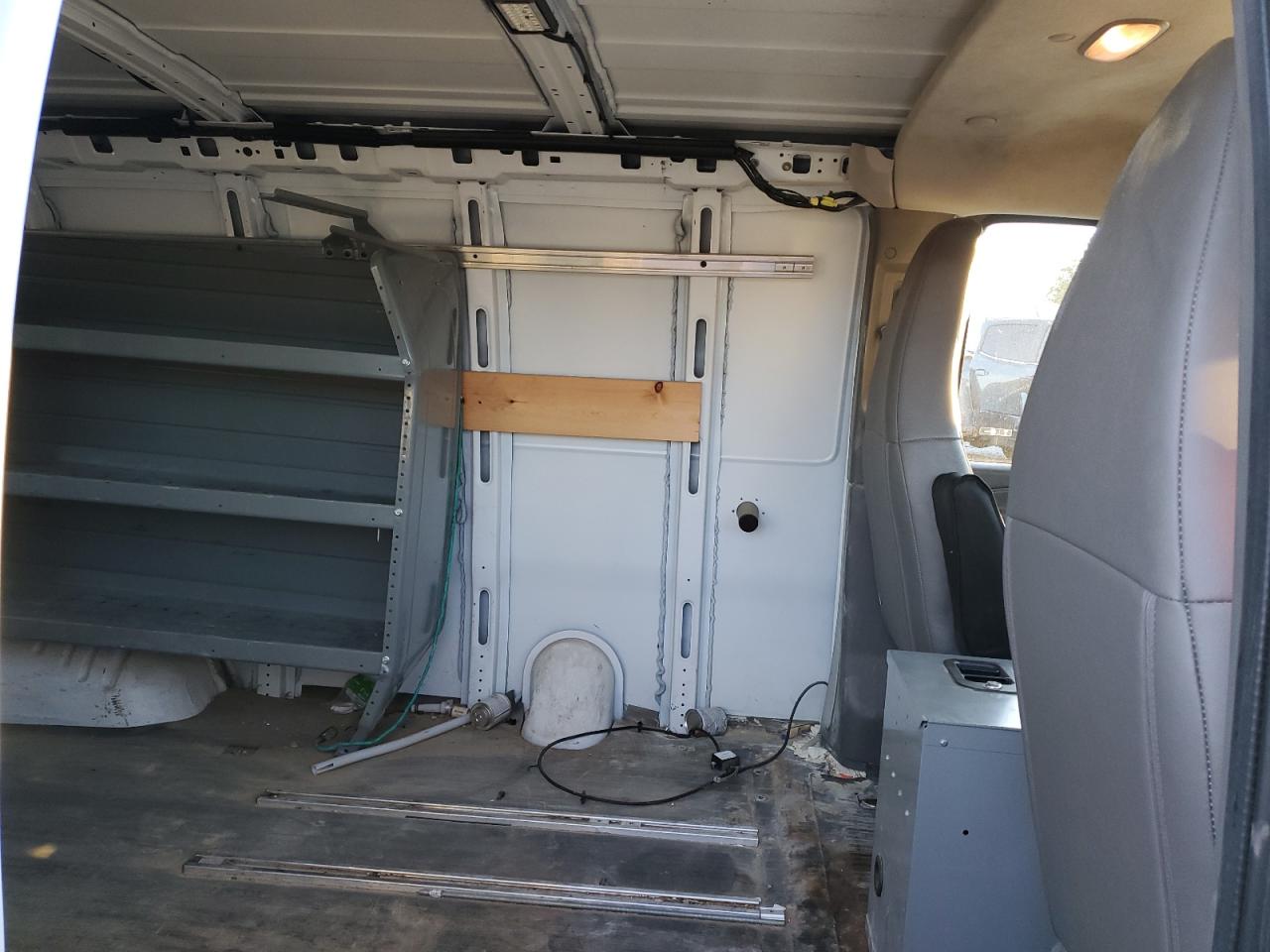 2016 Chevrolet Express G2500 VIN: 1GCWGAFF4G1235660 Lot: 86425875