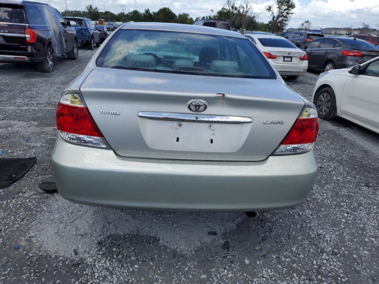 2005 Toyota Camry Le VIN: 4T1BE32K95U381773 Lot: 85305405