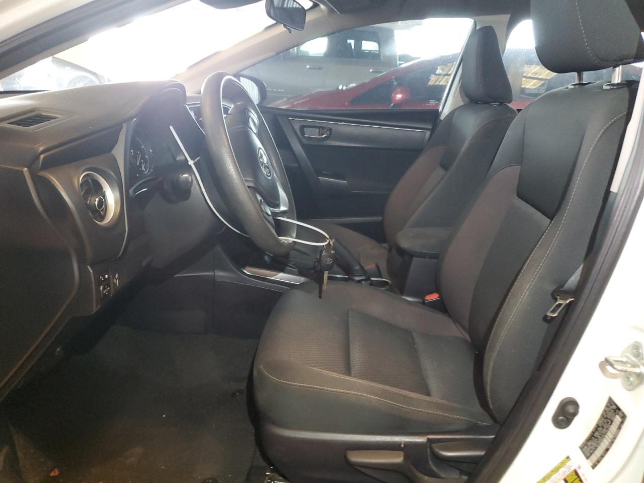 2019 Toyota Corolla L VIN: 2T1BURHEXKC133049 Lot: 81669695