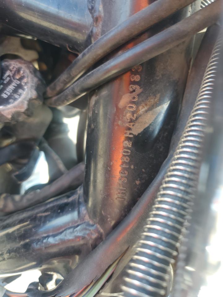 1987 Honda Vt1100 C VIN: 1HFSC1802HA200383 Lot: 84195195
