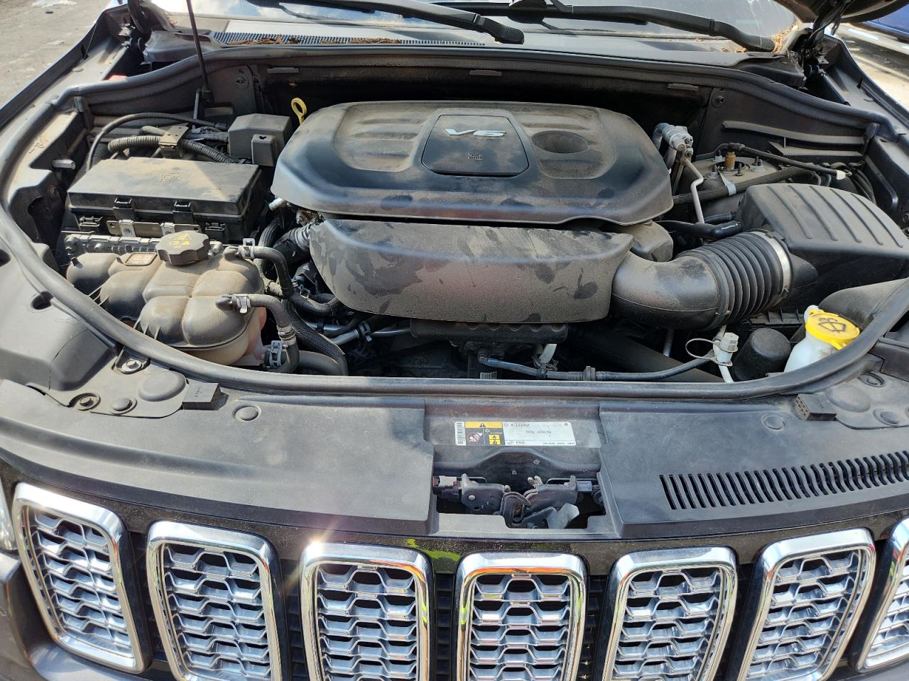 2018 Jeep Grand Cherokee Overland VIN: 1C4RJFCG7JC476570 Lot: 85316965