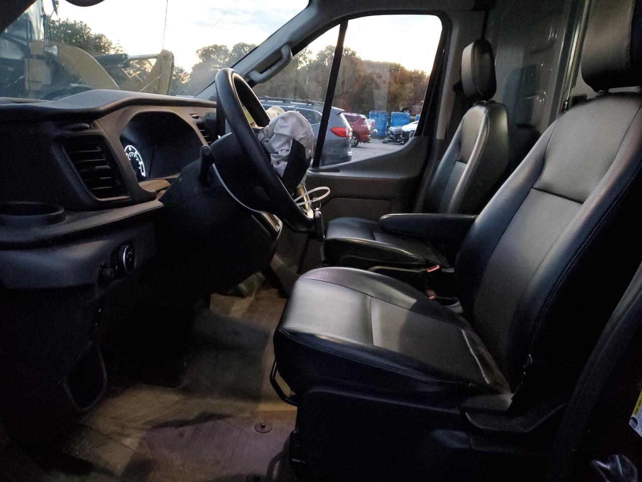 2022 Ford Transit Cargo Van T- VIN: 1FTBW1XGXNKA78426 Lot: 86592475