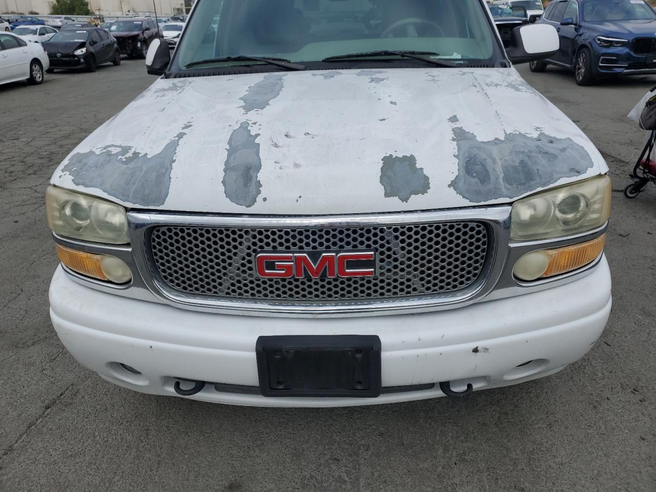 2003 GMC Yukon Denali VIN: 1GKEK63U43J284141 Lot: 82218265