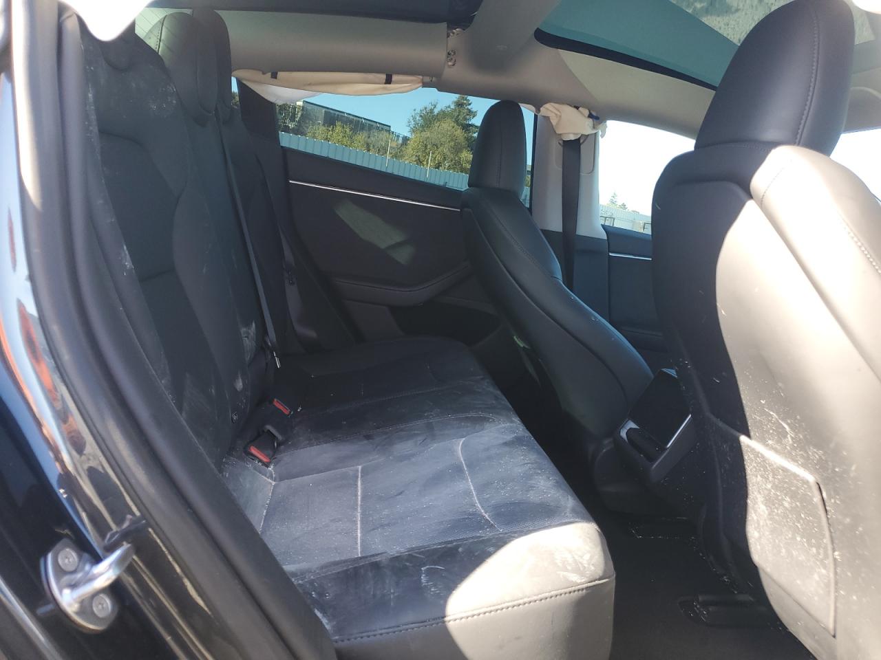 2025 Tesla Model 3 VIN: 5YJ3E1EB6SF941102 Lot: 90654095