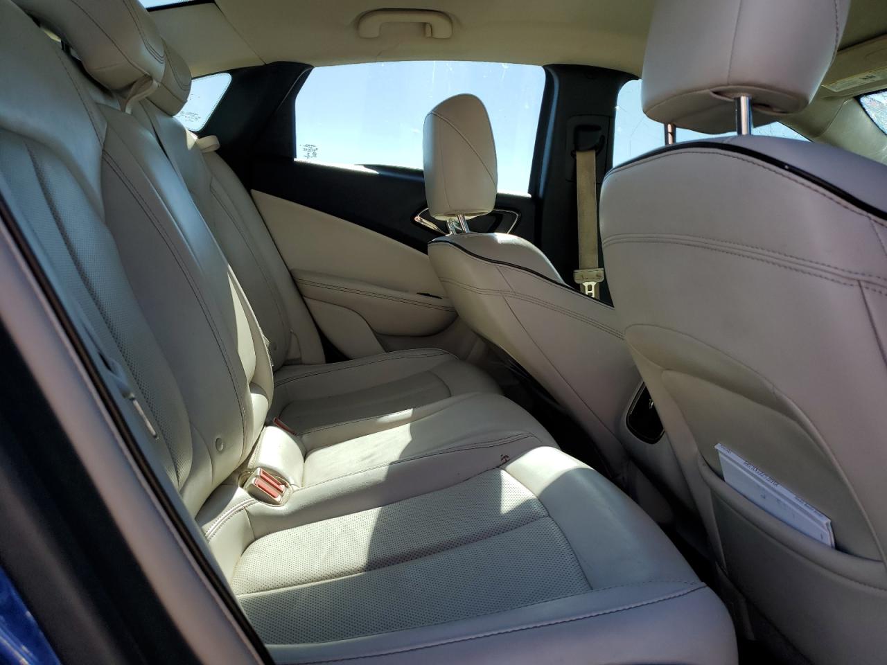 2015 Chrysler 200 C VIN: 1C3CCCCG4FN572395 Lot: 89885615