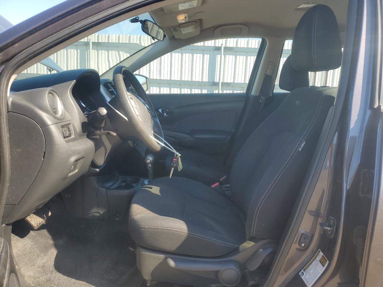2015 Nissan Versa S VIN: 3N1CN7AP8FL920573 Lot: 85703695
