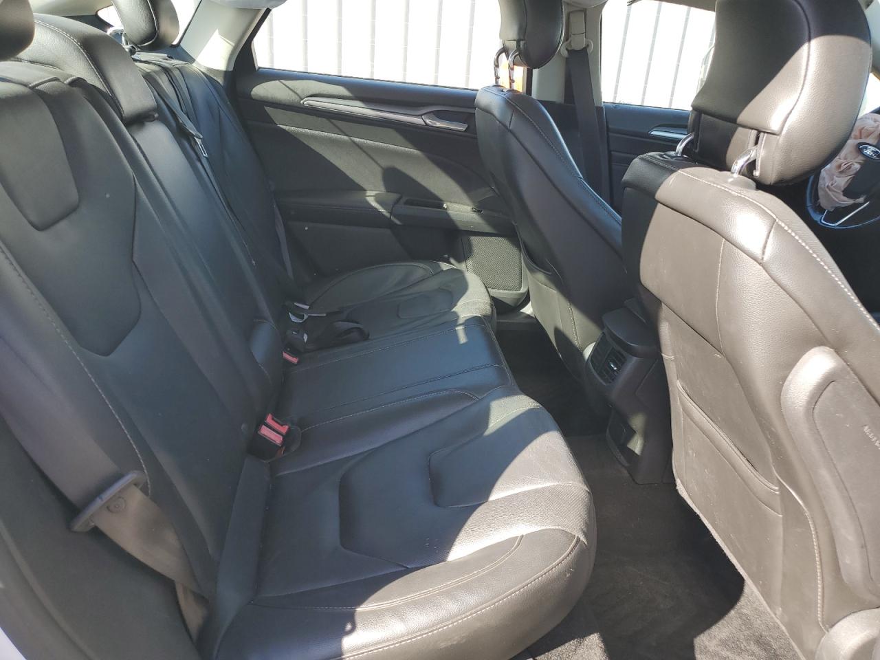 2013 Ford Fusion Titanium VIN: 3FA6P0K94DR260821 Lot: 82670115