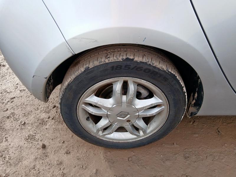 2006 RENAULT CLIO 1.6 VVT PRIVILEGE 5DR AUTO