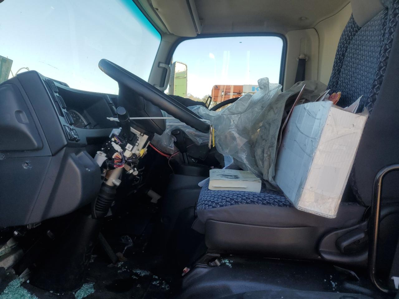 2023 Isuzu Nqr VIN: JALE5W166P7900169 Lot: 70827535