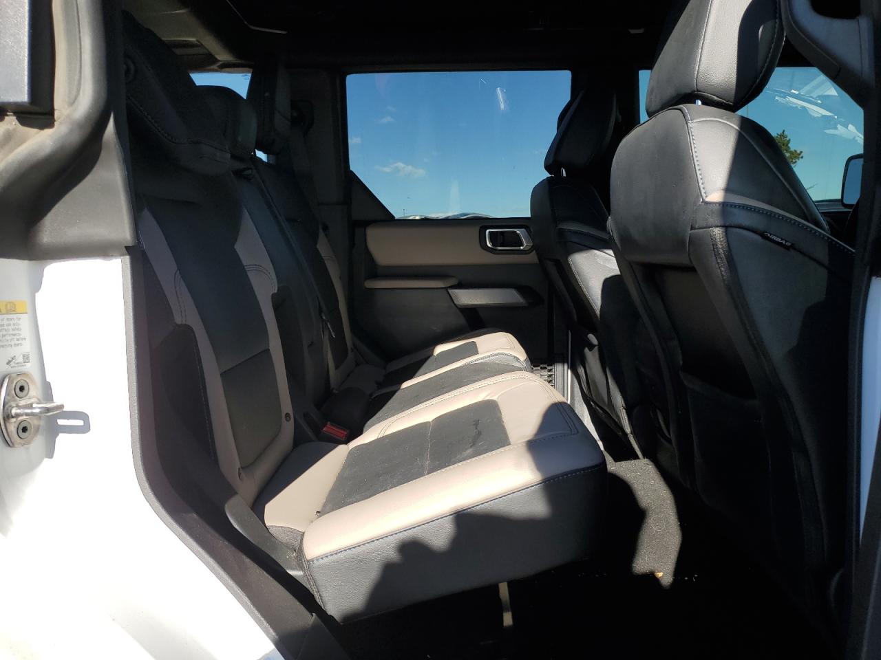 2022 Ford Bronco Base VIN: 1FMEE5DP5NLB30868 Lot: 90312765