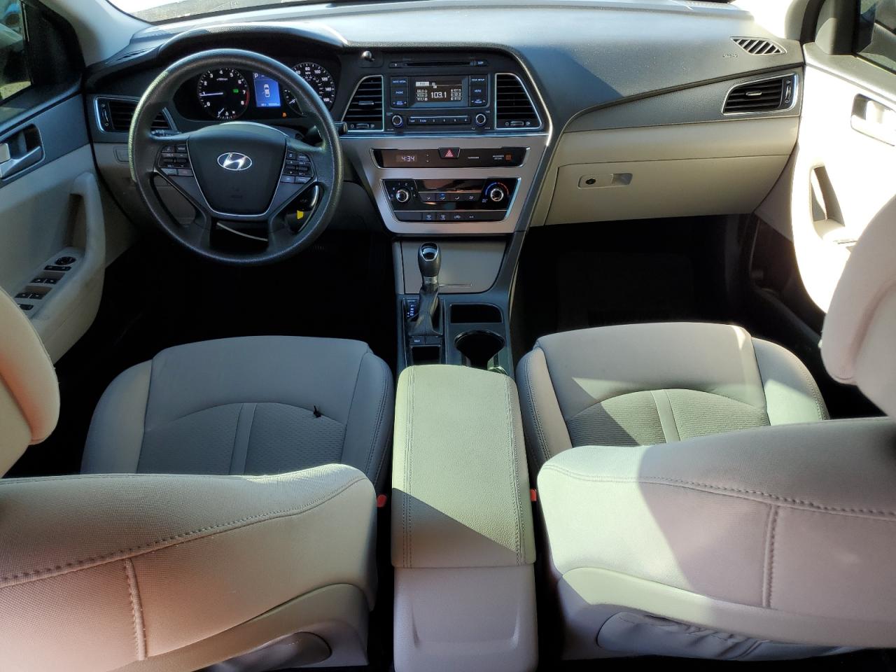 2017 Hyundai Sonata Se VIN: 5NPE24AF0HH580391 Lot: 85141345