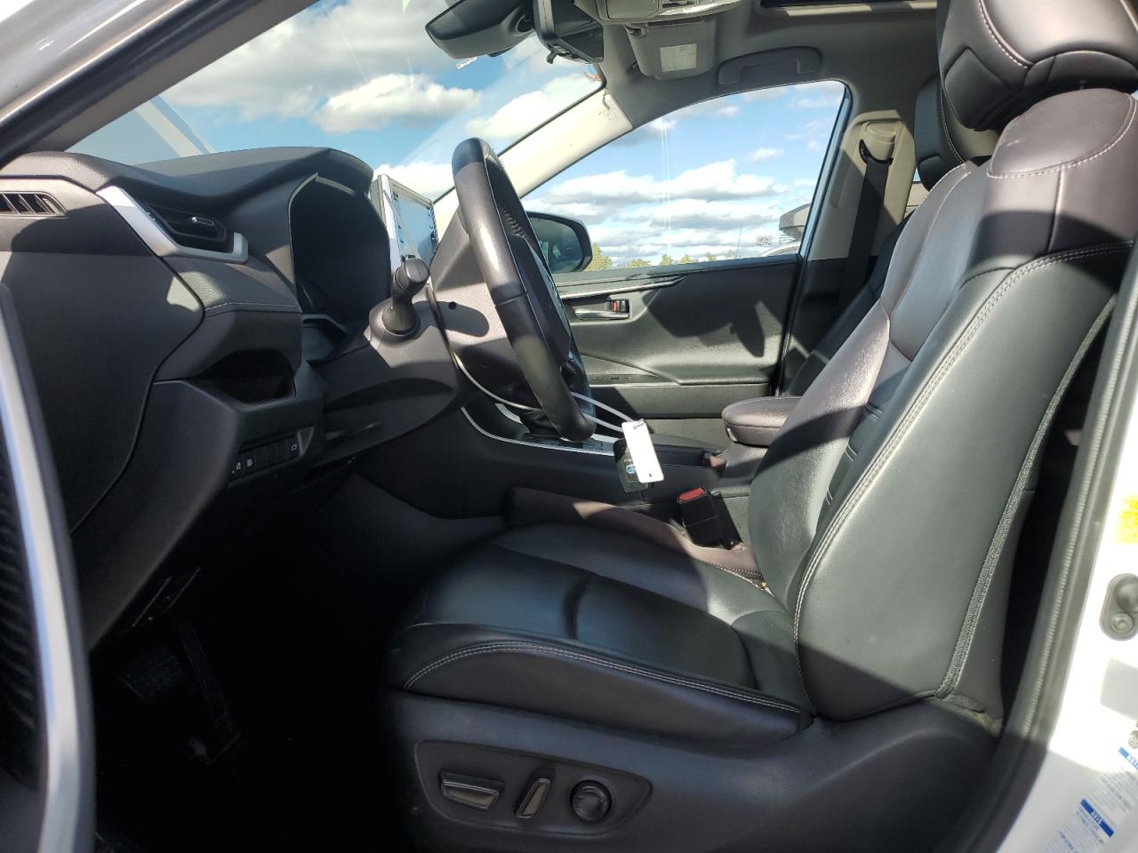 2020 Toyota Rav4 Limited VIN: 2T3DWRFV7LW065581 Lot: 89561855