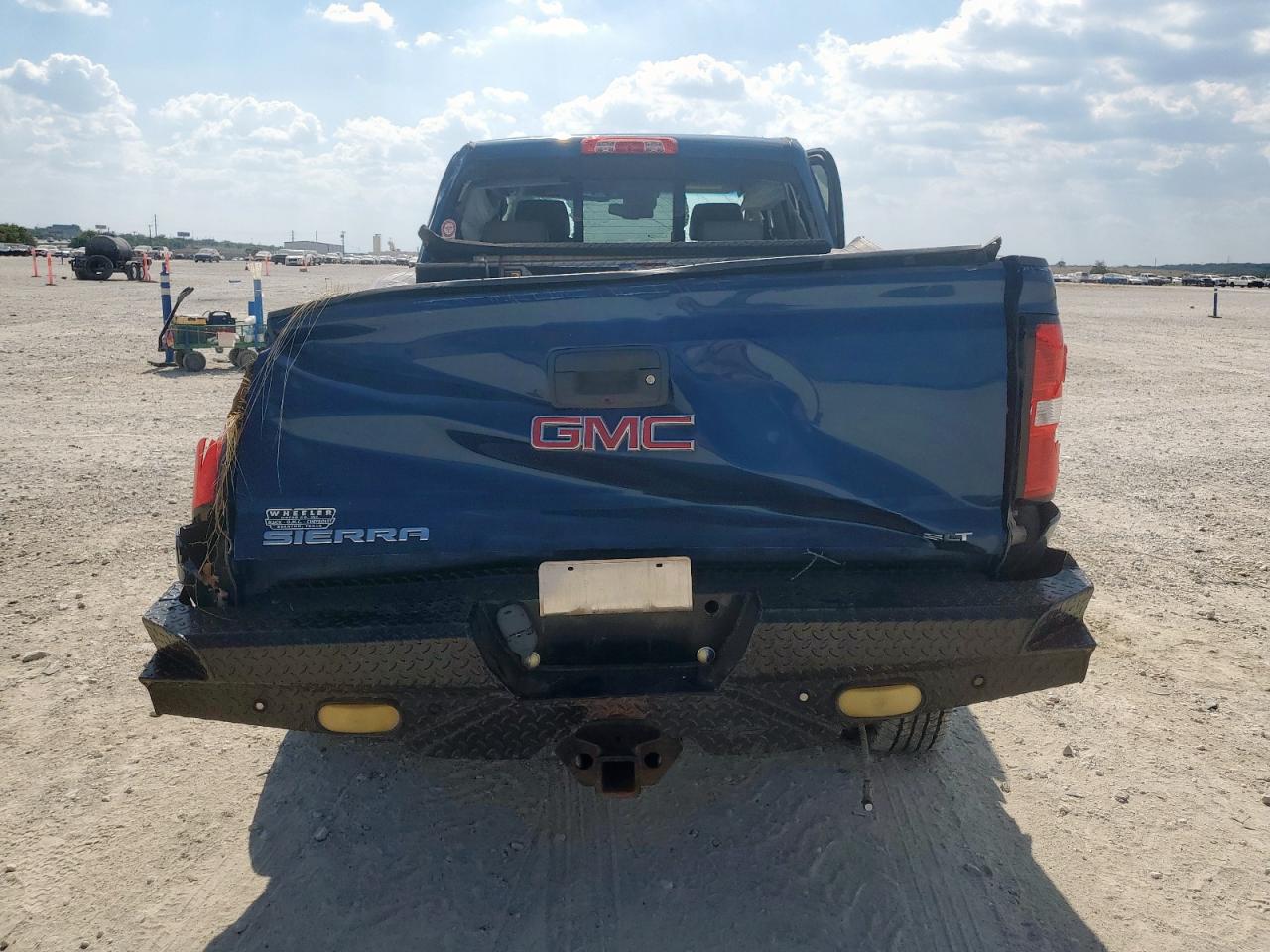 2015 GMC Sierra K2500 Slt VIN: 1GT12ZE86FF557129 Lot: 82222715