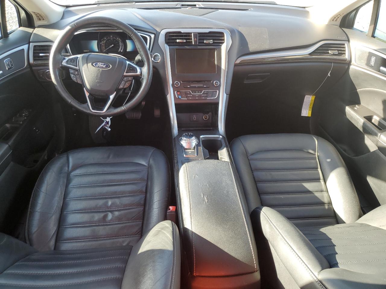 2018 Ford Fusion Se Hybrid VIN: 3FA6P0LU7JR129879 Lot: 89883395