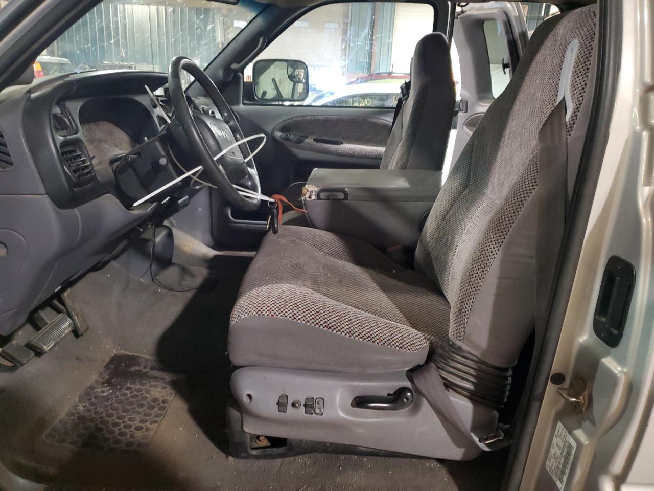 2001 Dodge Ram 2500 VIN: 3B7KC23621G171504 Lot: 90733275