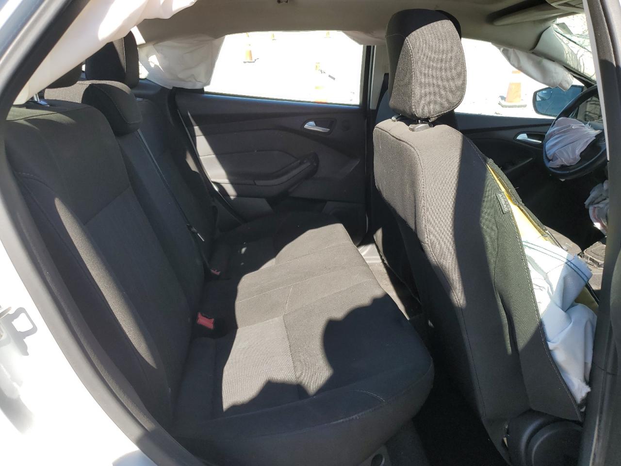 2018 Ford Focus Sel VIN: 1FADP3H27JL292112 Lot: 82417195