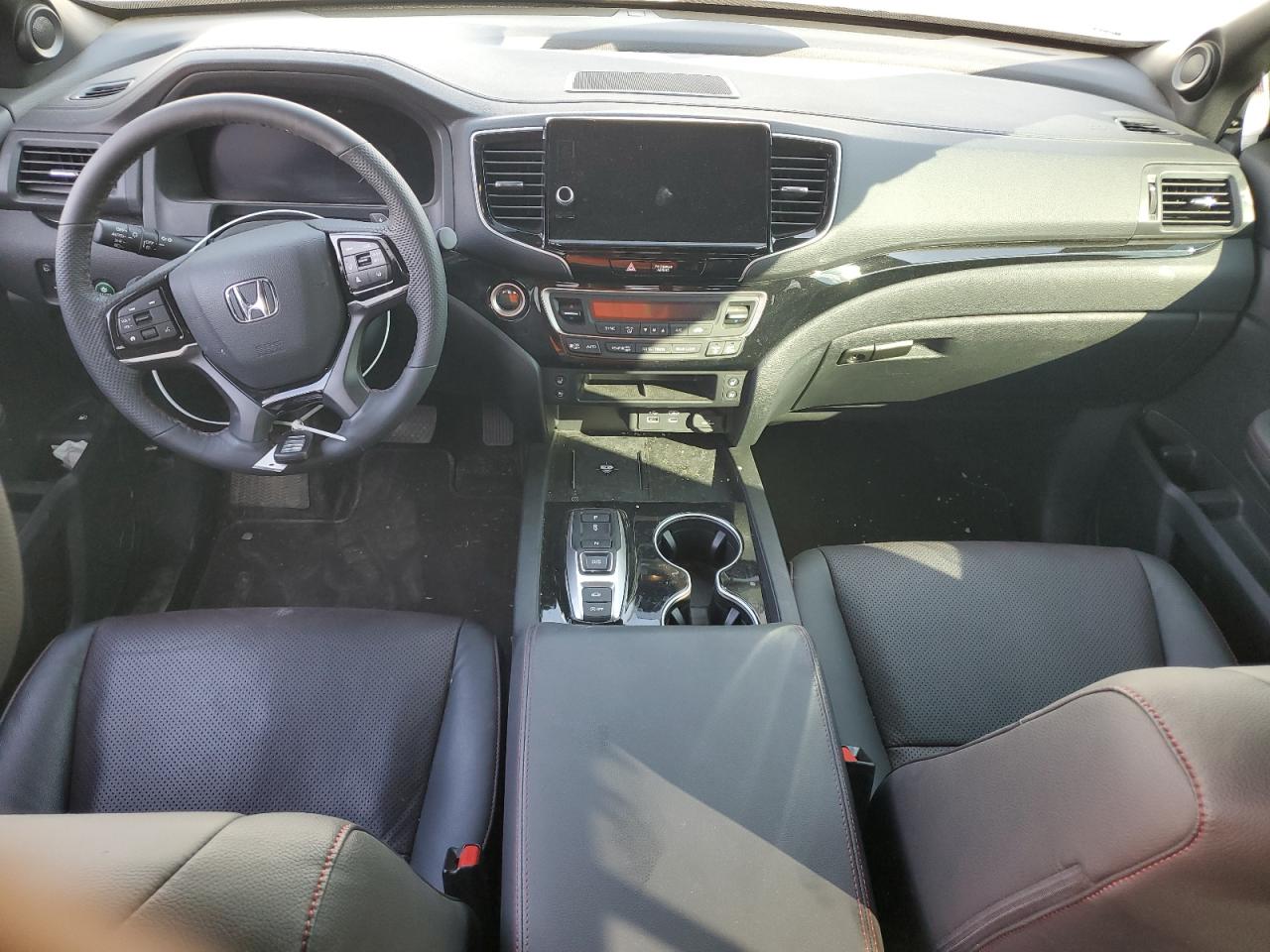 2025 Honda Ridgeline Black Edition VIN: 5FPYK3F82SB014733 Lot: 86668195