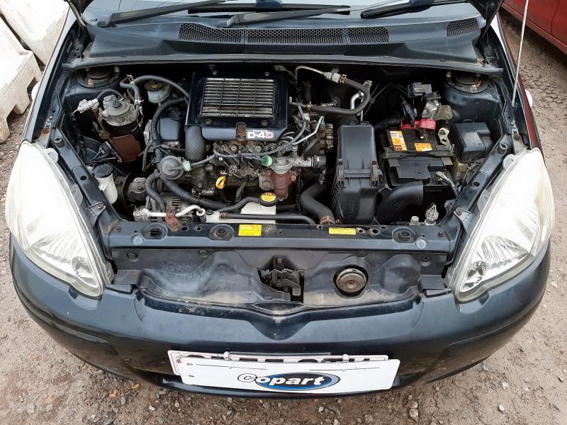 2005 TOYOTA YARIS 1.4 D-4D T SPIRIT 5DR