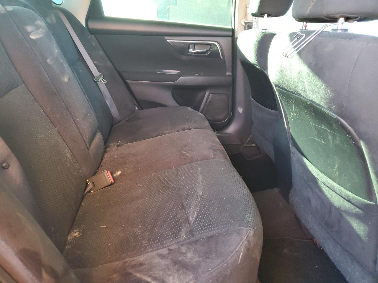 2014 Nissan Altima 2.5 VIN: 1N4AL3AP5EN358655 Lot: 85375025