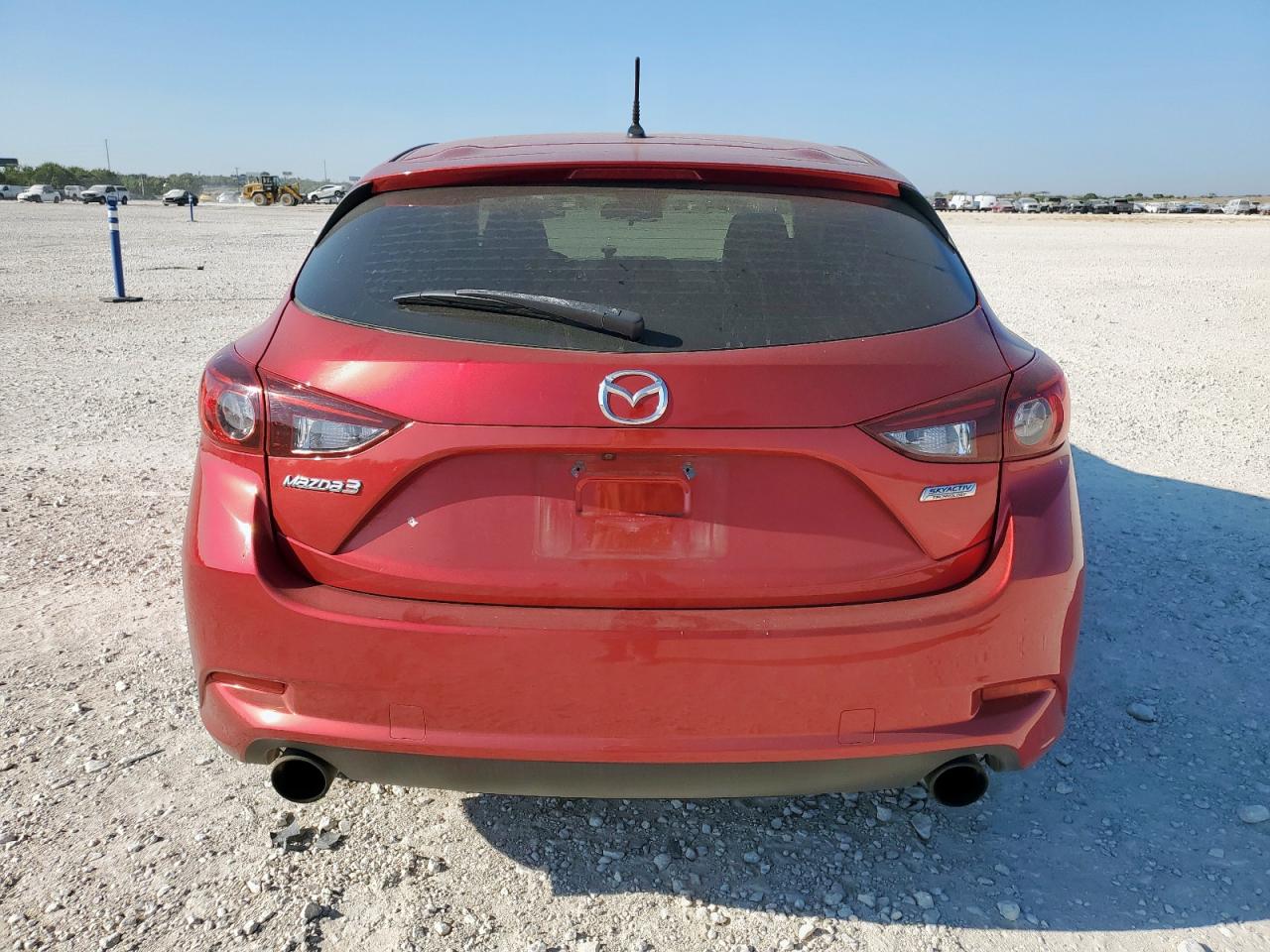 2018 Mazda 3 Touring VIN: 3MZBN1L37JM224819 Lot: 82415985