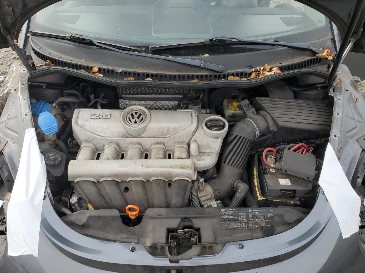 2007 Volkswagen New Beetle 2.5L Option Package 2 VIN: 3VWSW31C77M516412 Lot: 82282505