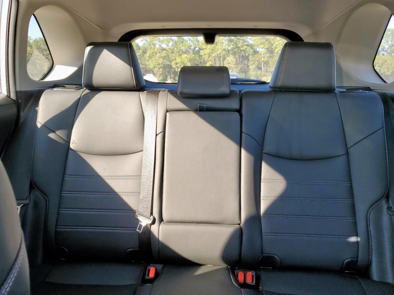 2021 Toyota Rav4 Xle Premium VIN: 2T3C1RFV5MW147711 Lot: 90478835