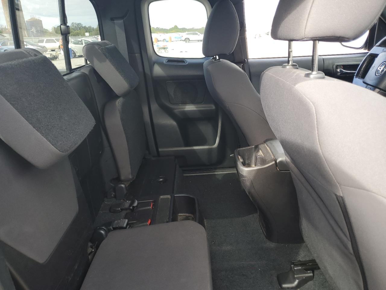 2016 Toyota Tacoma Access Cab VIN: 5TFSZ5AN8GX012498 Lot: 81961445