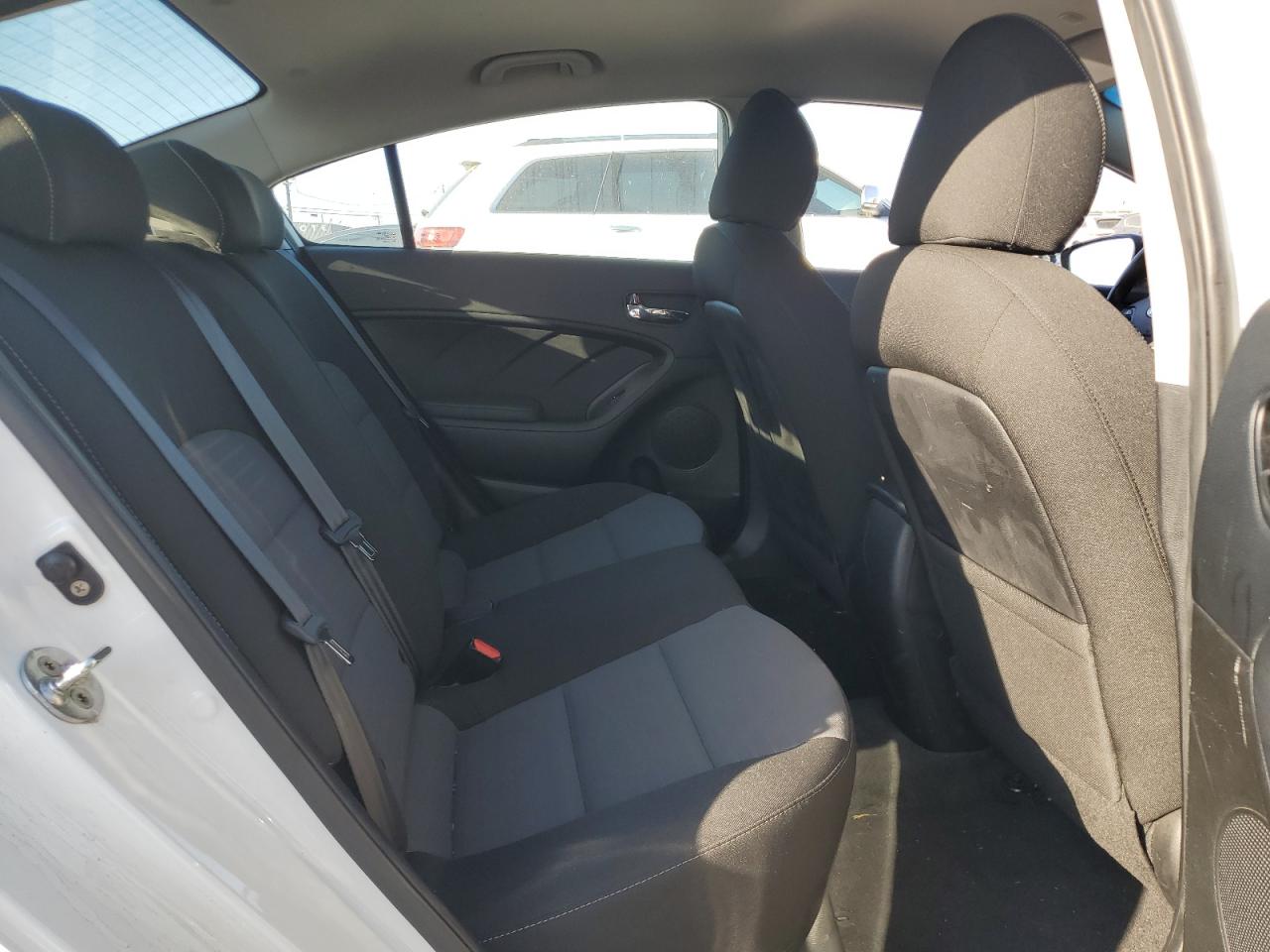 2018 Kia Forte Lx VIN: 3KPFL4A73JE186193 Lot: 85754955