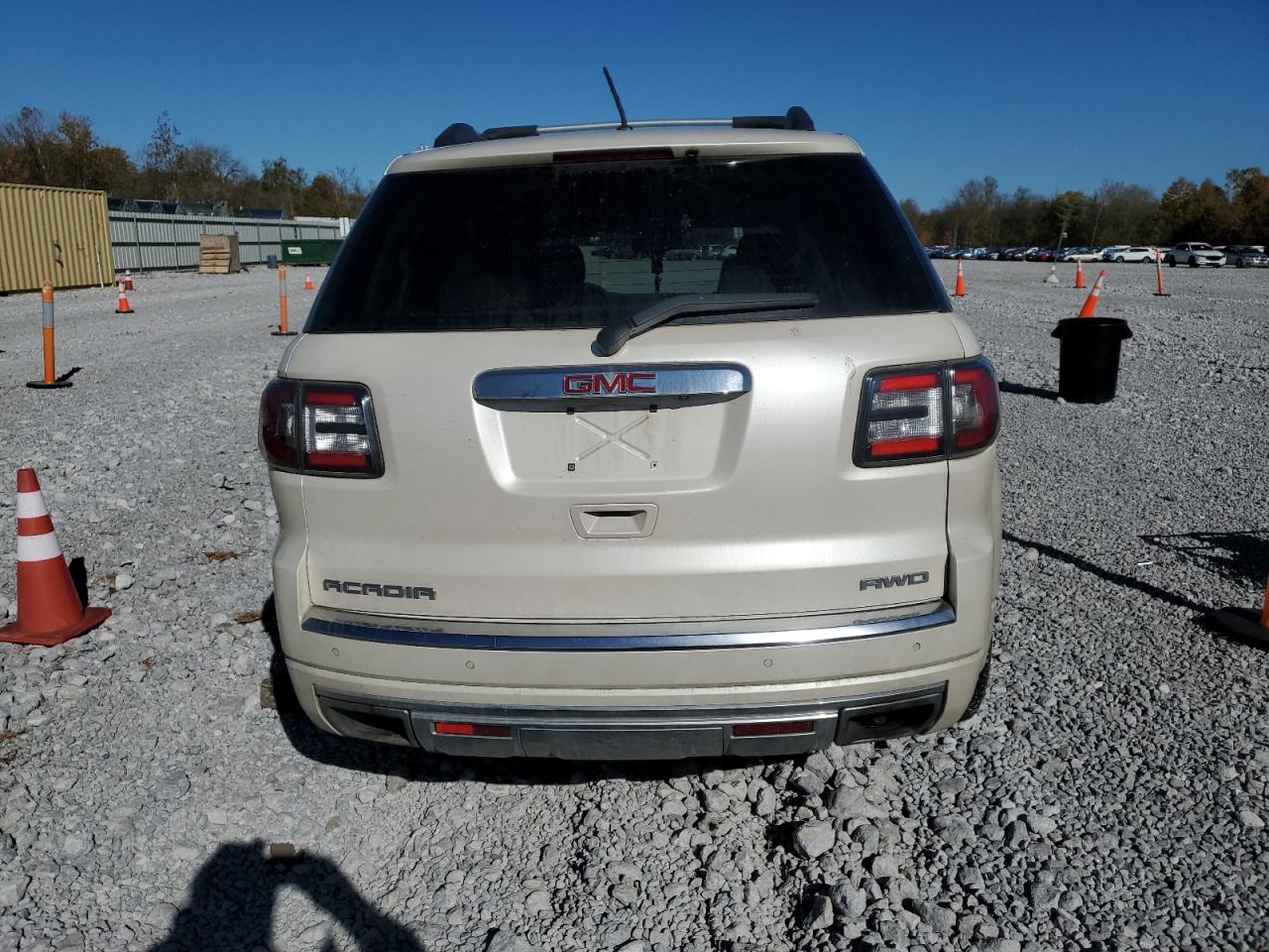 2014 GMC Acadia Denali VIN: 1GKKVTKD1EJ349329 Lot: 90593075