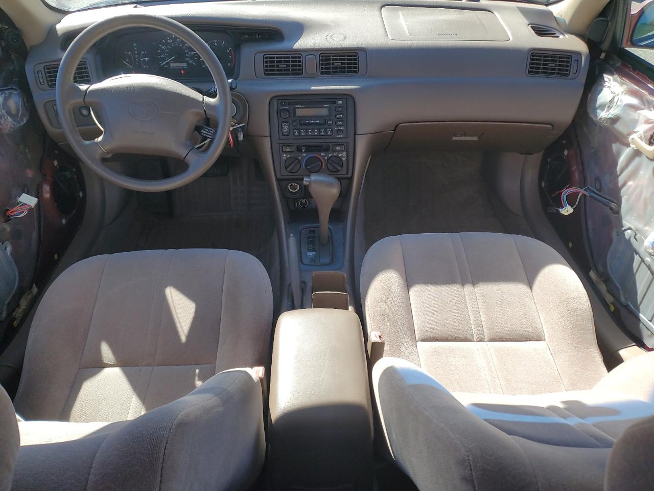 1999 Toyota Camry Ce VIN: 4T1BG22K6XU541180 Lot: 85681625