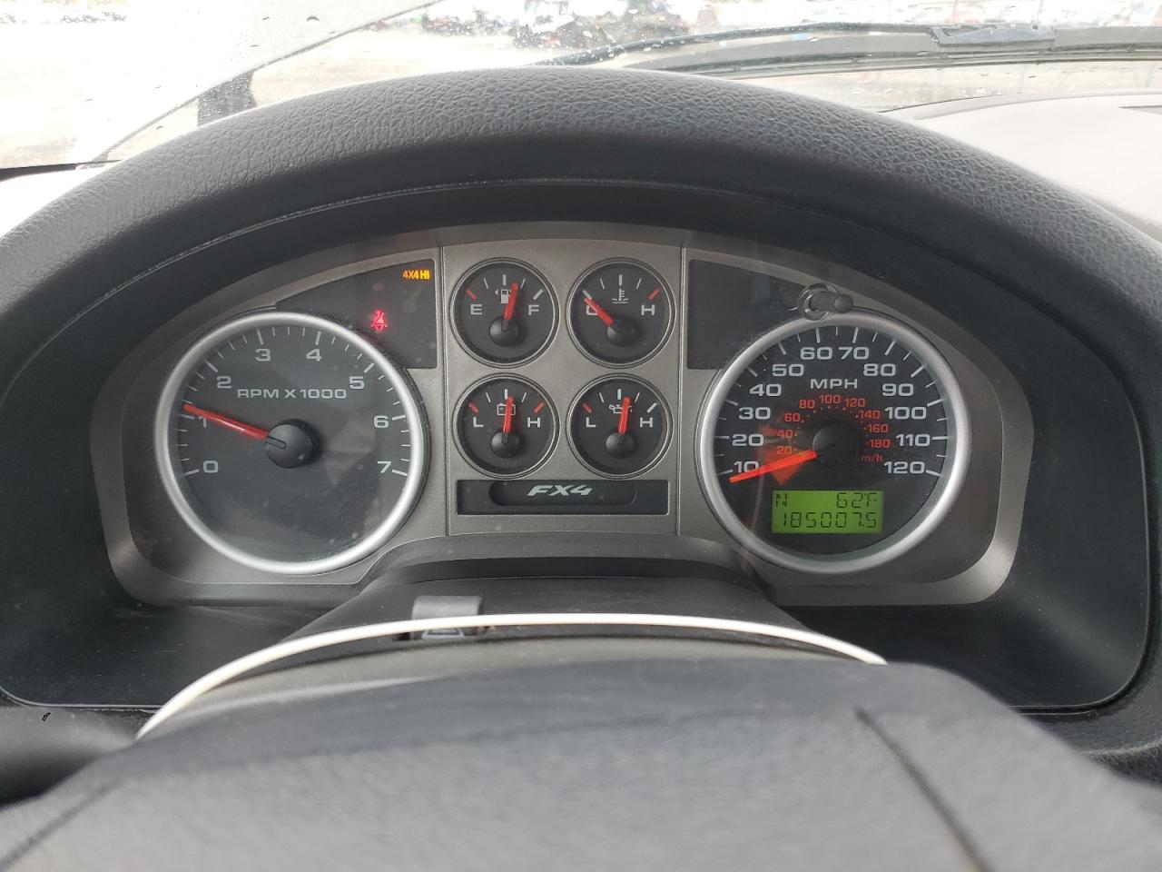 2006 Ford F150 VIN: 1FTPX14576FA32083 Lot: 82680585