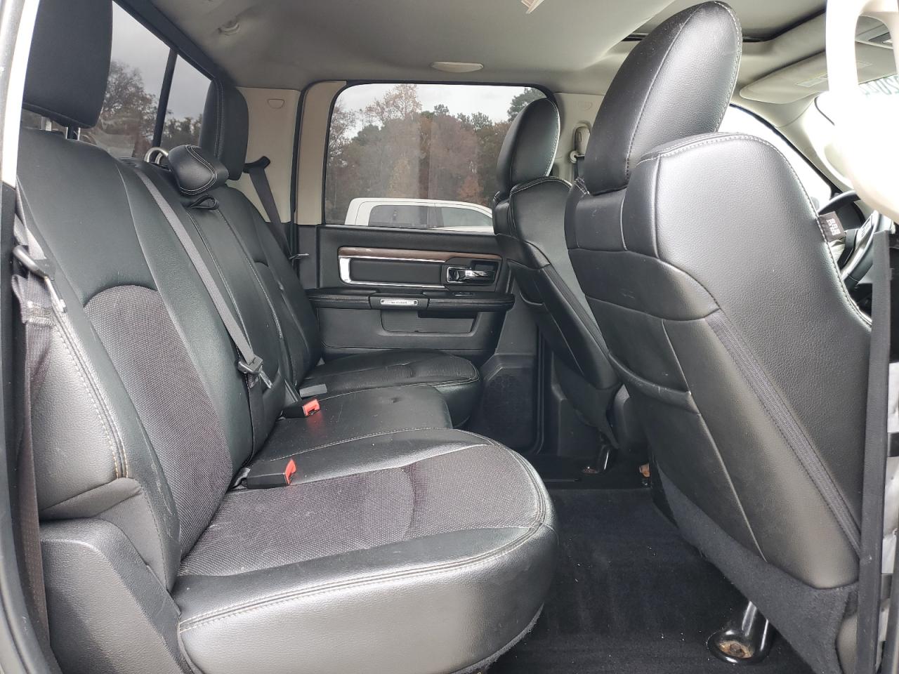 2015 Ram 1500 Laramie VIN: 1C6RR7NT9FS550813 Lot: 90020445