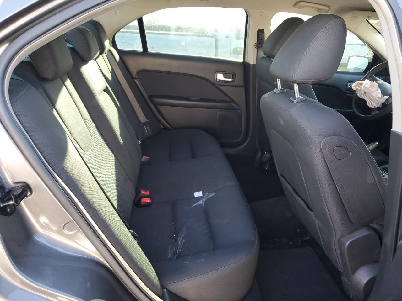 2010 Ford Fusion Se VIN: 3FAHP0HA7AR132031 Lot: 84833145
