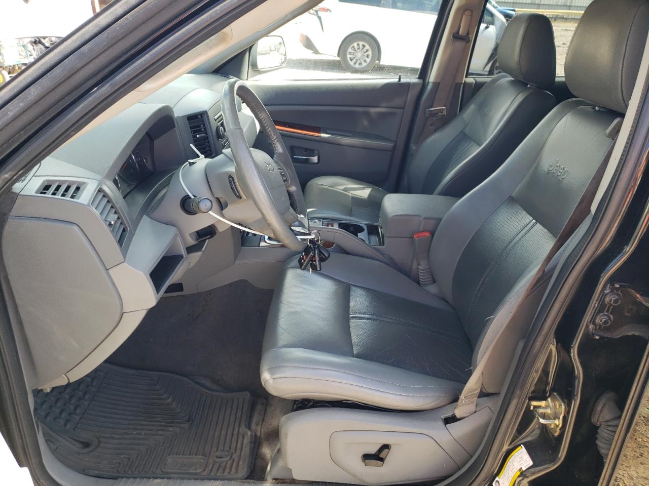 2006 Jeep Grand Cherokee Limited VIN: 1J4HR58N56C142447 Lot: 86471145