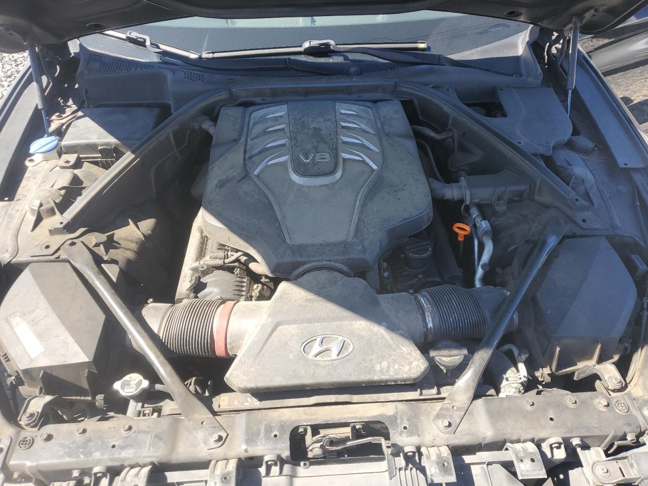 2015 Hyundai Genesis 5.0L VIN: KMHGN4JF9FU068661 Lot: 86173125