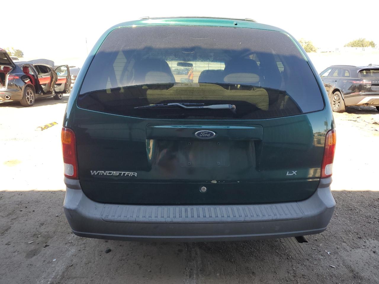 2001 Ford Windstar Lx VIN: 2FMZA51411BA81329 Lot: 82209695