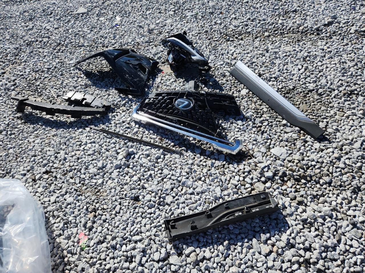 2024 Lexus Ux 250H Base VIN: JTHX6JBH6R2193096 Lot: 90618935