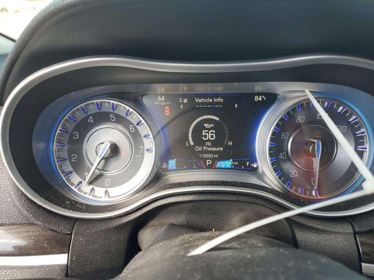 2015 Chrysler 300 Limited VIN: 2C3CCAAGXFH772682 Lot: 86896545