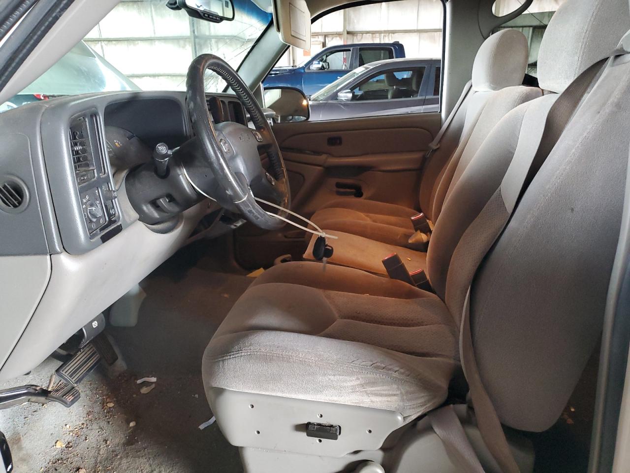 2005 Chevrolet Tahoe C1500 VIN: 1GNEC13V95R193852 Lot: 86283265