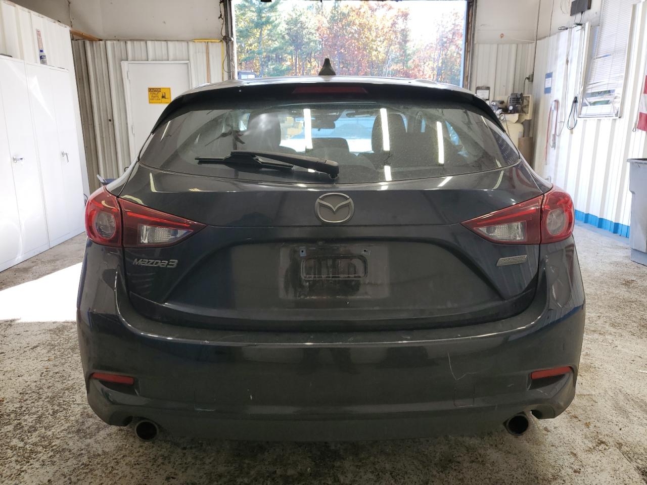 2018 Mazda 3 Touring VIN: 3MZBN1L31JM201794 Lot: 90269045