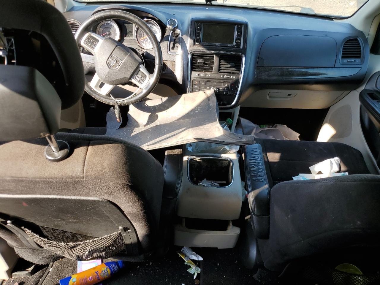 2011 Dodge Grand Caravan Crew VIN: 2D4RN5DG0BR644218 Lot: 85130975