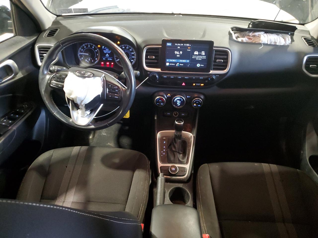 2022 Hyundai Venue Sel VIN: KMHRC8A38NU200254 Lot: 82704165