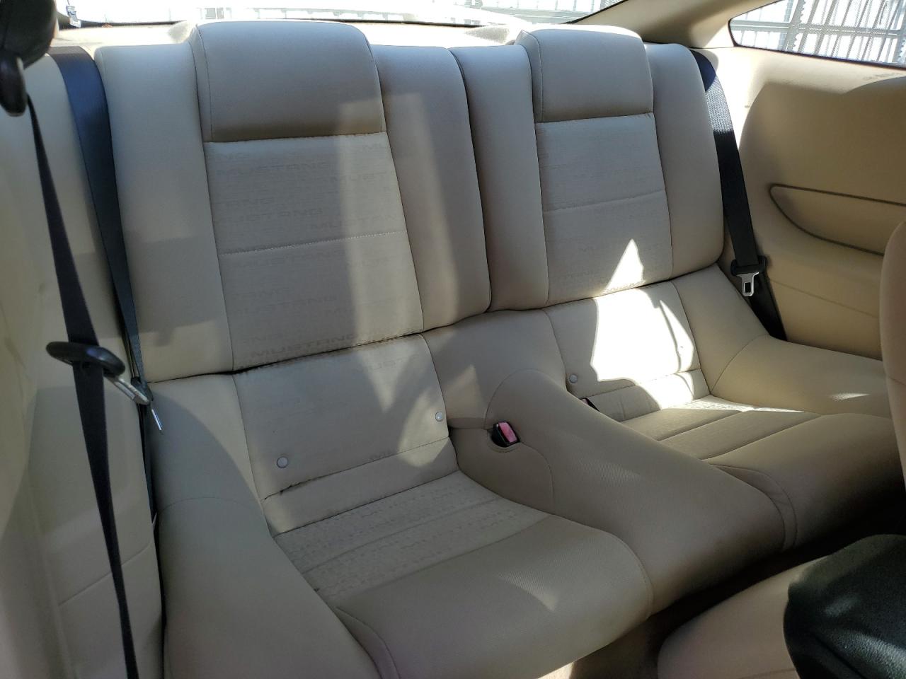 2006 Ford Mustang VIN: 1ZVFT80N465152867 Lot: 84778095