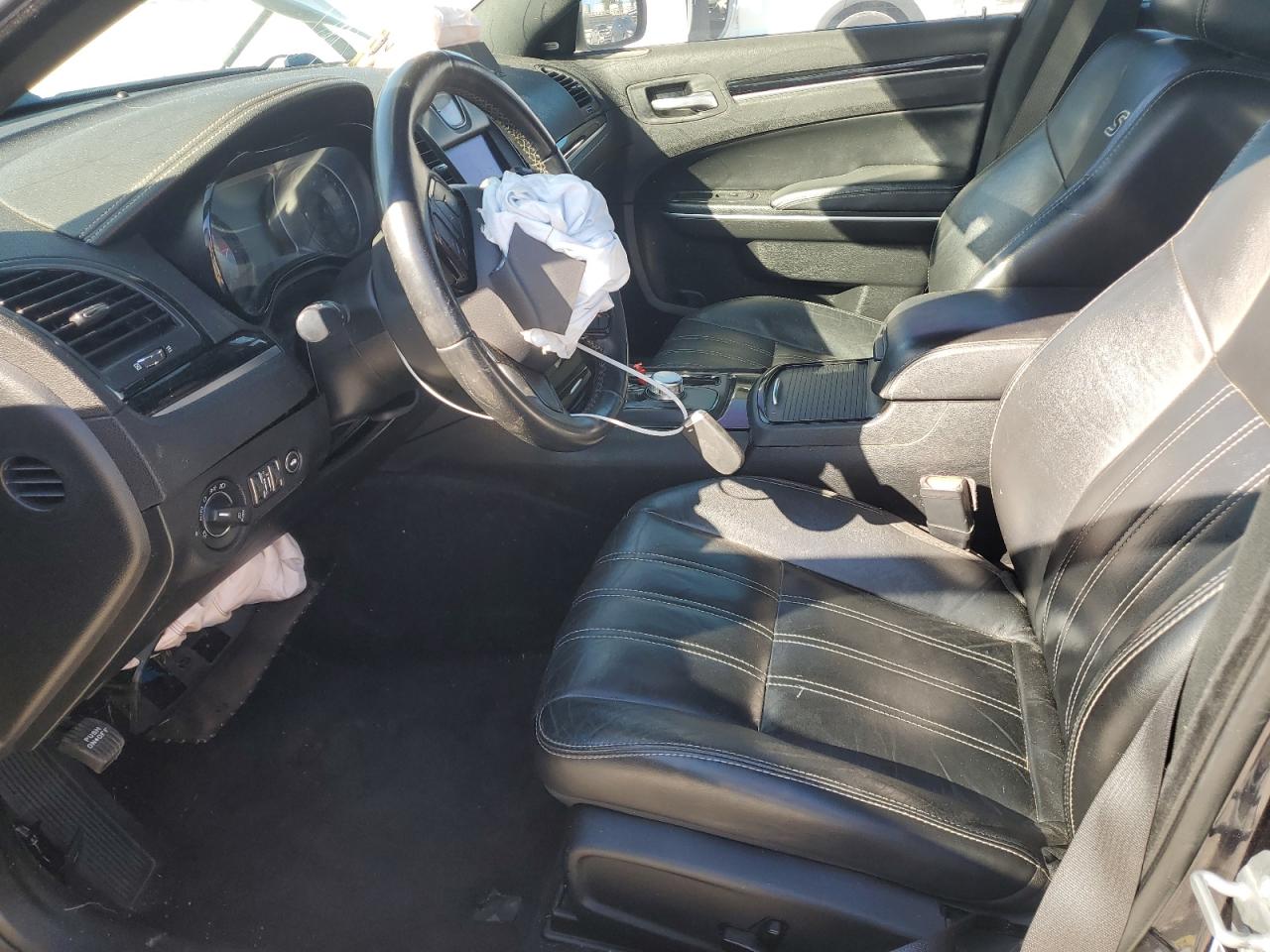 2019 Chrysler 300 S VIN: 2C3CCABG7KH515228 Lot: 90239625