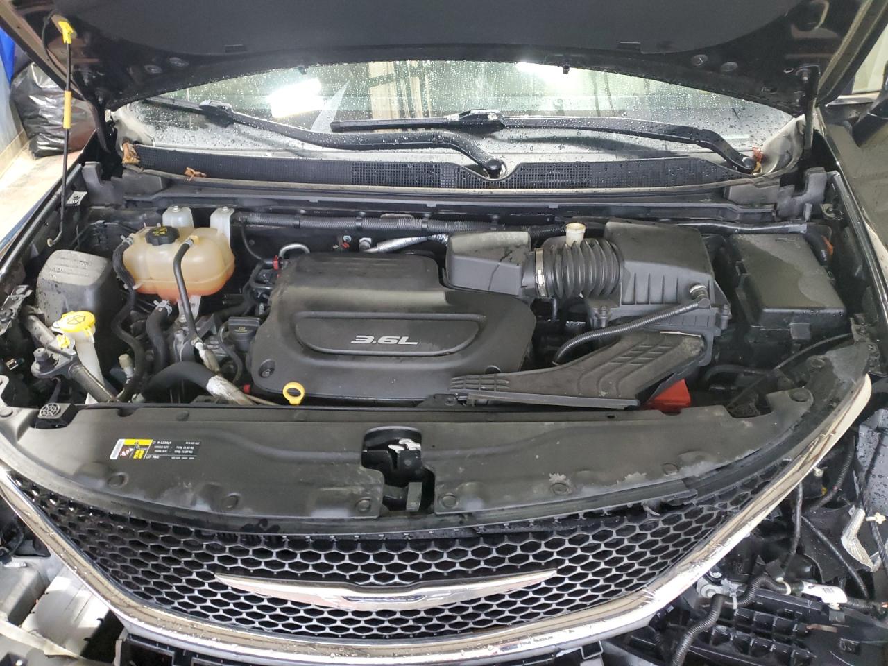 2017 Chrysler Pacifica Touring VIN: 2C4RC1DG1HR571638 Lot: 90411105