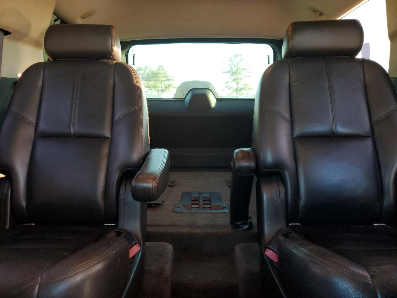 2010 Chevrolet Tahoe C1500 Lt VIN: 1GNUCBE09AR154661 Lot: 83934345