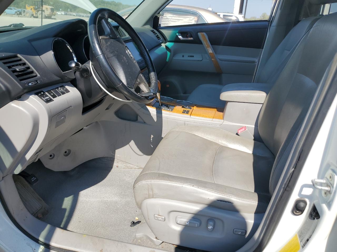 2008 Toyota Highlander Hybrid Limited VIN: JTEEW44A082020663 Lot: 84610745