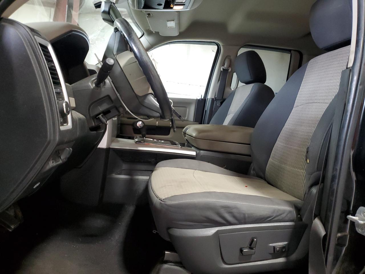 2011 Dodge Ram 1500 VIN: 1D7RV1GT7BS509806 Lot: 82690565