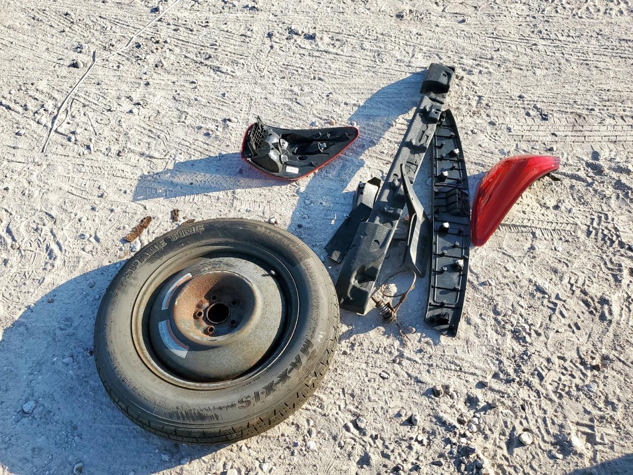 2020 Nissan Pathfinder S VIN: 5N1DR2AM5LC584897 Lot: 85134095