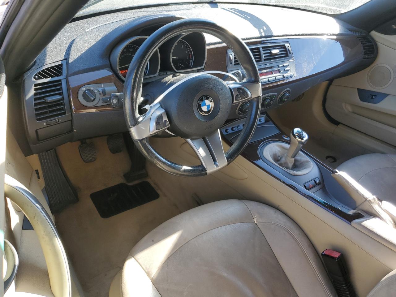 2004 BMW Z4 3.0 VIN: 4USBT53504LT25878 Lot: 85347565